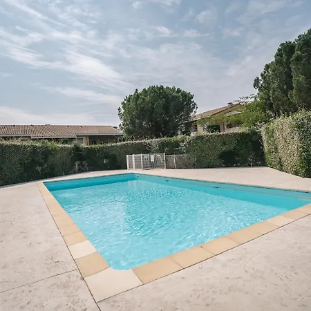 Parking Securise -climatise-piscine-terrasse-am