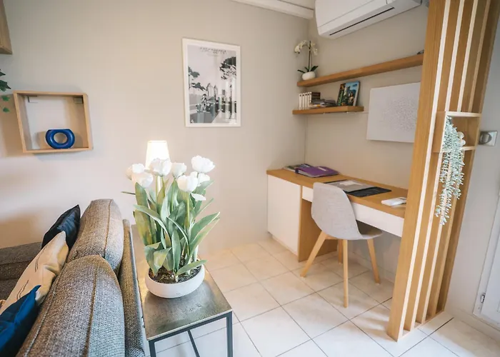 Parking Securise -climatise-piscine-terrasse-am Apartamento